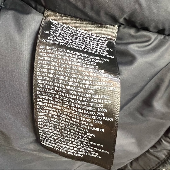 NWT Women’s High Pile Nuptse Jacket Sherpa The North face black medium m - Picture 9 of 16